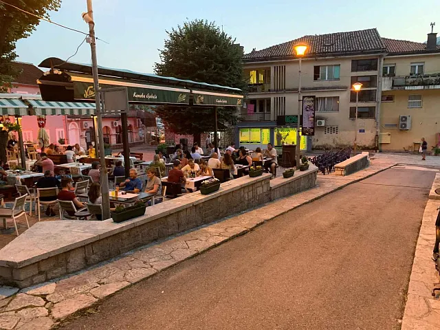 Restaurant on the Main Square in Risan — over 90 m² — photo 14